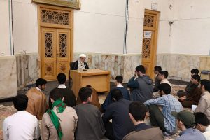 آیتالله شبزندهدار در جمع طلاب مدرسه علمیه آلیاسین قم: طلاب باید منشور روحانیت رهبر انقلاب را مطالعه و مباحثه کنند