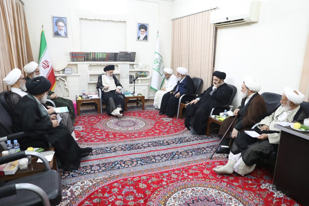 دیدار اعضای هیئت رئیسه مجمع عمومی با آیت الله حسینی بوشهری