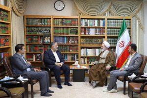 آیتالله اعرافی در دیدار شهردار جدید قم: خدمت به قم، خدمت به همه کشورهای مسلمان است