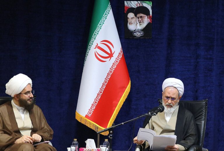 آیتالله اعرافی در دیدار رئیس شورای سیاستگذاری ائمه جمعه: نهاد امامت جمعه از برجستهترین پیوندهای حوزه با نظام و انقلاب است