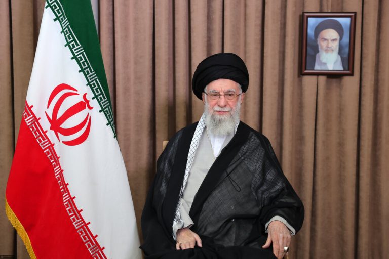 Joint statement by the Qom seminary scholar's community, the Supreme Council of Iranian seminaries, and the Management Center for Seminaries in Support of the Supreme Leader and the Shiite Marja’iyya; Attacking the position of the Marja’iyya is a declaration of war against the entire Islamic Ummah