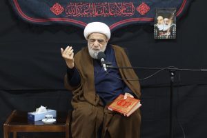 آیت الله طبسی در مراسم عزاداری روز دوم محرم: عزاداری برای امام حسین بخشی از هویت ماست / جریان عاشورا خاموش شدنی نیست