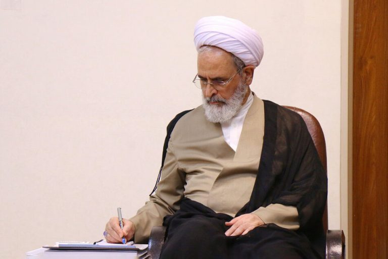 آیت الله علیرضا اعرافی