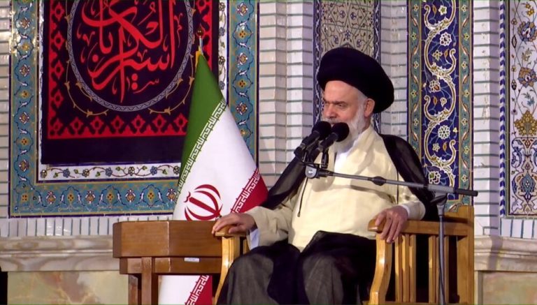 آیتالله حسینیبوشهری در آیین بزرگداشت شهدای اقتدار در حرم امام رضا(ع): دشمن با ابزار مذاکره بهدنبال براندازی و تجزیه ایران بود