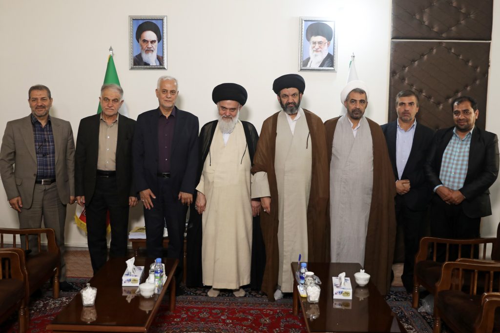 آیت الله حسینی بوشهری در دیدار دستاندکاران «کنگره ملی سلمان فارسی»