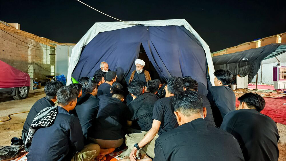 حضور آیت‌ الله جواد مروی در پیاده‌روی اربعین