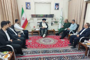 آیت الله حسینی بوشهری در دیدار فرمانده سپاه استان قم: نیاز به بسیج بعد از جنگ 12 روزه نمود بیشتری پیدا کرده است