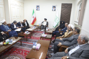 آیت الله حسینی بوشهری در دیدار رئیس شورای مرکزی و دبیرکل حزب مؤتلفه: ملت ایران با همه تفاوت‌ها پای کشور ایستاده‌اند