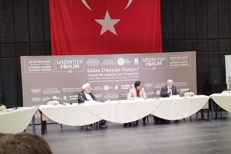 آیت الله واعظی در همایش بینالمللی «العالم الاسلامی إلی أین؟»: تفرقه، یکی از مشکلات بزرگ امت اسلامی است