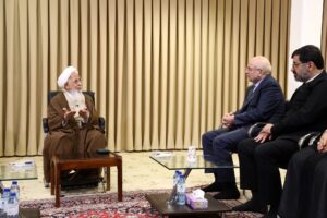 آیت الله العظمی جوادی آملی در دیدار رئیس مجلس شورای اسلامی: انسانهای صالح باید در مناسب مدیریتی قرار گیرند