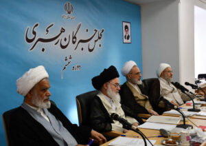 آیت الله حسینی بوشهری مطرح کرد: گلایه شدید مراجع و علما از وضع حجاب و معیشت مردم / مسئولان چارهای بیندیشند