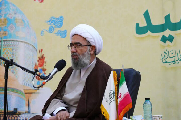 آیتالله جواد مروی در آیین پایانی کنگره ملی امام زادگان محمد محروق و ابراهیم علیهما السلام در نیشابور تبیین کرد: جایگاه عالمان نیشابور در تاریخ اسلام