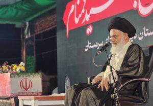 آیت الله حسینی بوشهری: بصیرت ملی، رمز ناکامی جنگ روانی و تبلیغاتی بیگانه است