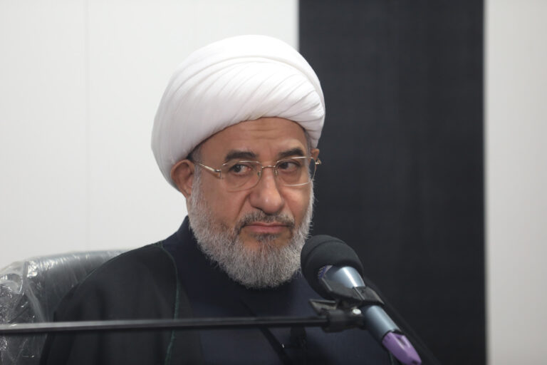 آیت الله محسن اراکی