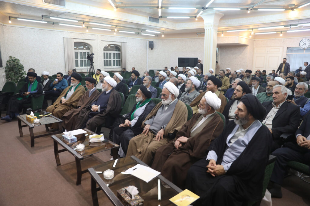 همایش ائمه جماعات و هیئت امنای مساجد اعتکاف استان قم (آذر 1404) 4