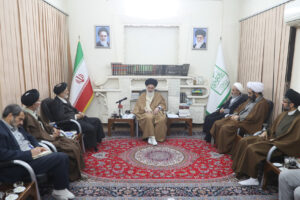 آیت الله حسینی بوشهری در دیدار اعضای ستاد مرکزی اعتکاف کشور: اعتکاف باید مردمی اداره شود