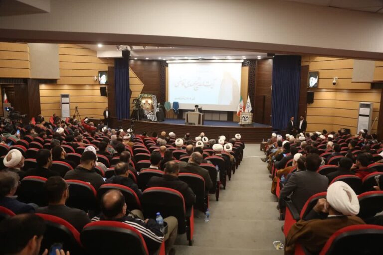 آیت الله قاضی خرم‌آبادی، الگوی ممتاز اخلاق، ساده‌زیستی و خدمت صادقانه