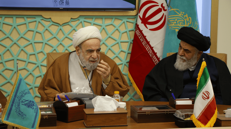 آیت الله مروجی طبسی: مهدویت در معرض تحریف و مصادره است