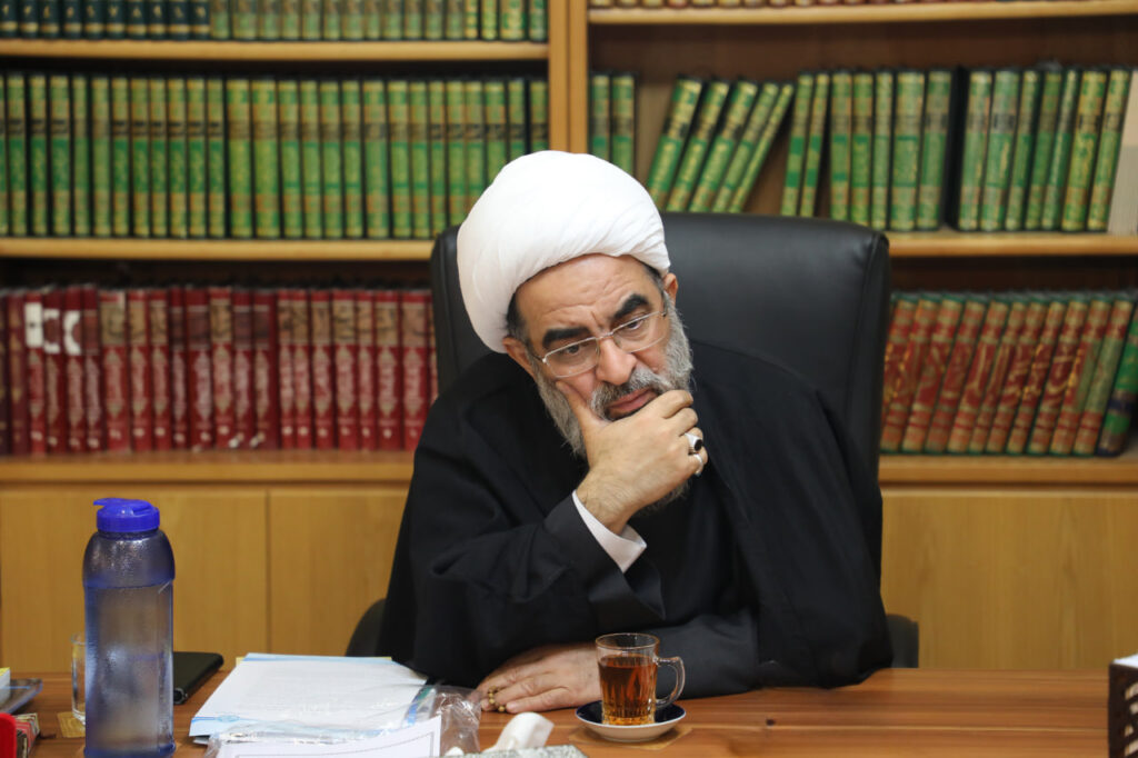 دیدار رئیس دانشگاه ادیان و مذاهب با آیت‌الله محمدجواد فاضل لنکرانی4