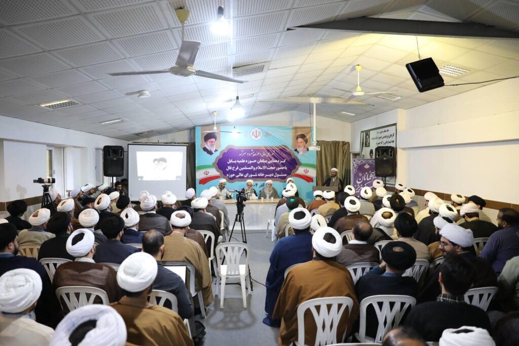 حجت الاسلام و المسلمین فرخفال در جمع مبلغین حوزه علمیه شهرستان بابل: مشکلات معیشتی طلاب بر کسی پوشیده نیست