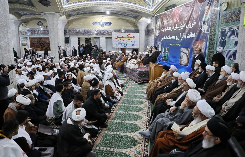 خروش حوزویان سراسر کشور در محکومیت اهانت به قرآن و مقدسات اسلامی 12