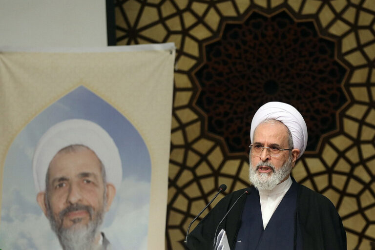 آِیت الله اعرافی در نشست با برگزیدگان کتاب سال حوزه