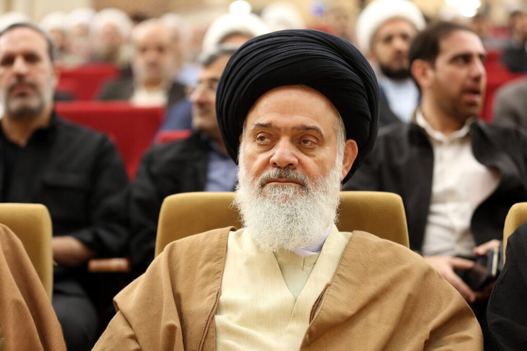 آیت الله اعرافی در آیین رونمایی از محصولات هوشمند و دانش بنیان4