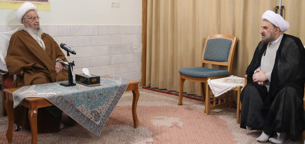 آیت الله مکارم شیرازی در دیدار با سفیر ایران در واتیکان