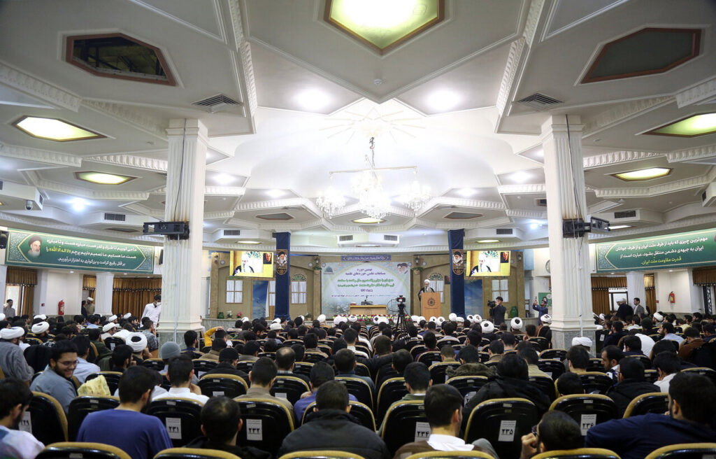 آیت الله اعرافی در اختتامیه مسابقات علمی طلاب2