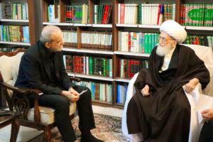 دیدار آیت الله العظمی نوری همدانی با دکتر پزشکیان