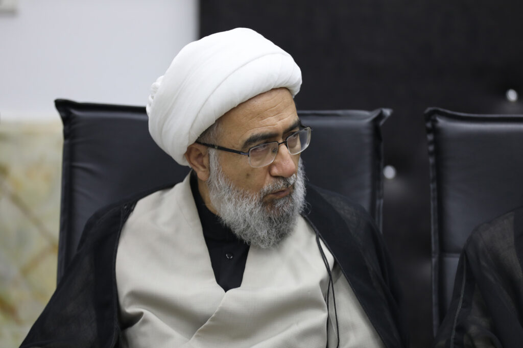 دیدار رئیس جمهور با اعضای جامعه مدرسین 7 تیر 1405 (15)