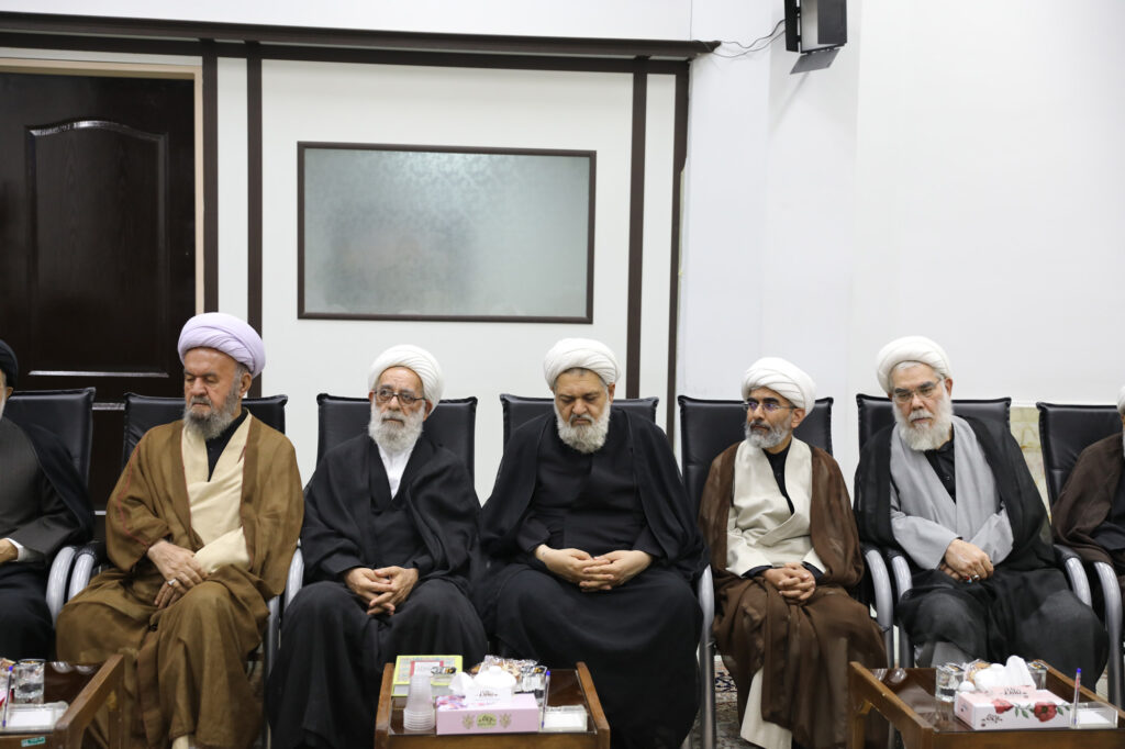 دیدار رئیس جمهور با اعضای جامعه مدرسین 7 تیر 1405 (29)