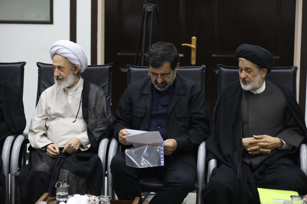 دیدار رئیس جمهور با اعضای جامعه مدرسین 7 تیر 1405 (8)