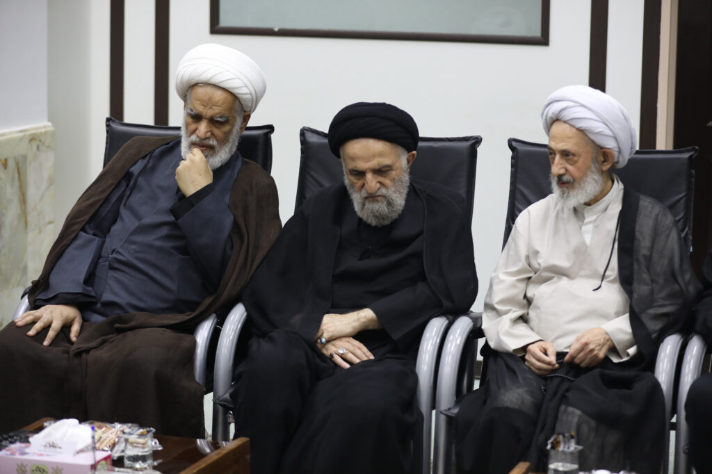 دیدار رئیس جمهور با اعضای جامعه مدرسین 7 تیر 1405 (9)
