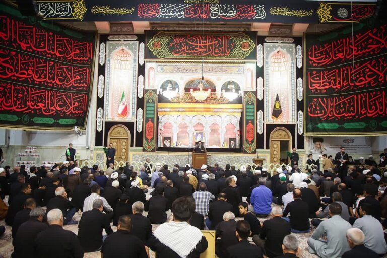 آیت الله خاتمی در مراسم بزرگداشت رهبرشهید.