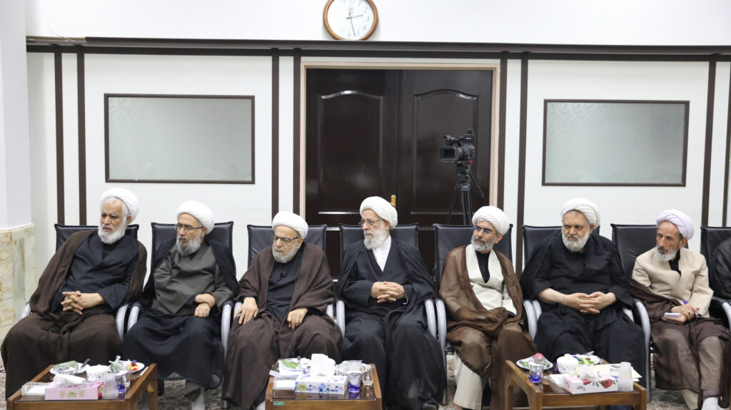 جلسه جامعه مدرسین با حضور رئیس قوه قضائیه 4 مرداد (45)