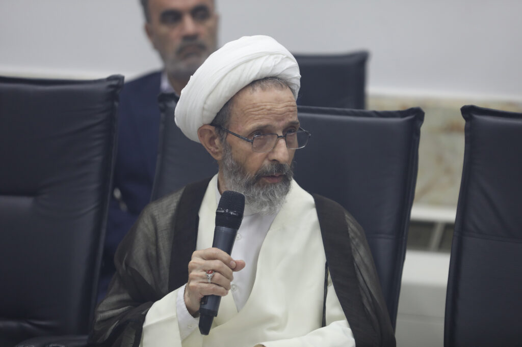 حضور معاون اول رئیس جمهور در جلسه جامعه مدرسین 16 شهریور 1405 (18)