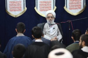 حجت الاسلام والمسلمین فرخ فال در جمع طلاب